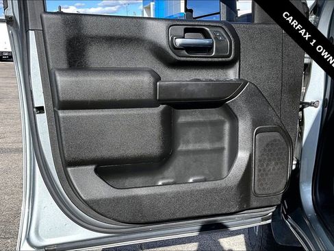 Used 2025 Chevrolet Silverado 2500 Custom w/ Custom Value Package image 20