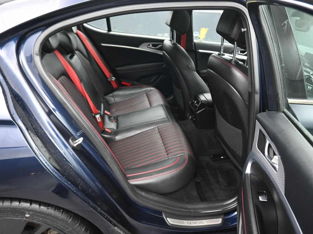 Used 2023 Genesis G70 2.0T w/ Sport Prestige Package RWD image 39