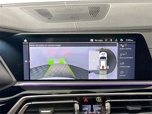 Used 2022 BMW X5 xDrive40i w/ Premium Essential Package image 13