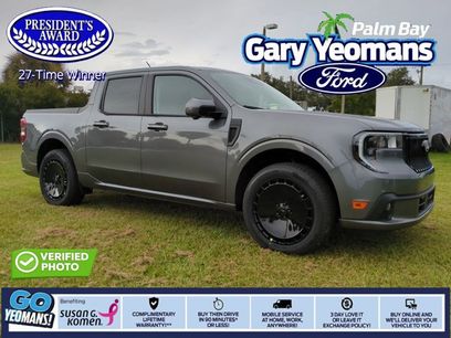 New 2025 Ford Maverick Lobo