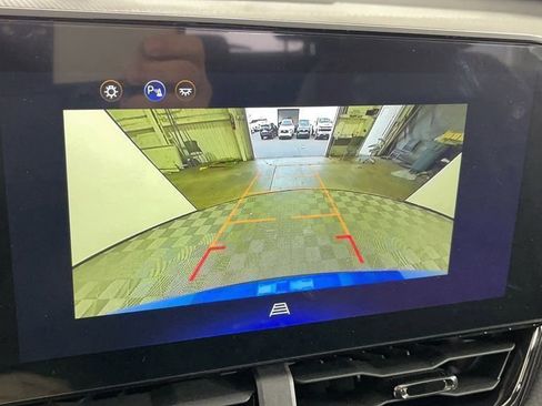 New 2025 Chevrolet Equinox RS image 22