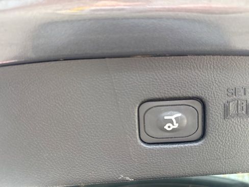 Used 2024 Ford Edge SEL w/ Convenience Package image 22