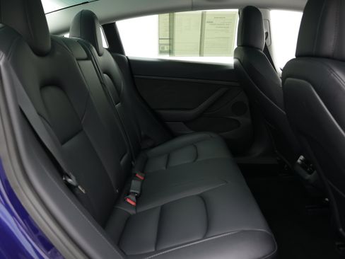 Used 2023 Tesla Model 3 Performance AWD/4WD image 35