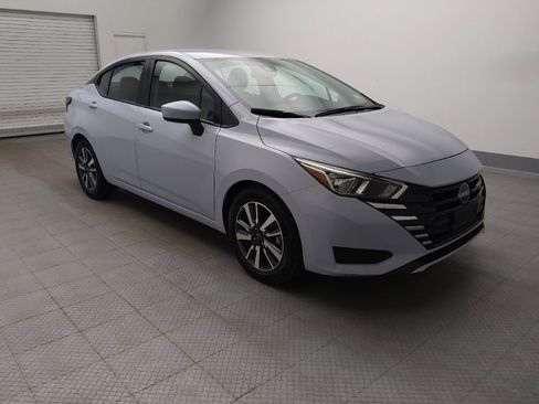 Used 2024 Nissan Versa SV FWD image 13