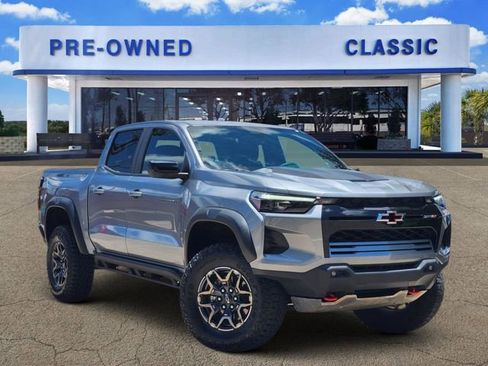Used 2024 Chevrolet Colorado ZR2 w/ ZR2 Convenience Package III AWD/4WD image 1