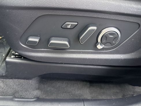 Used 2025 Hyundai Palisade Calligraphy AWD/4WD image 14
