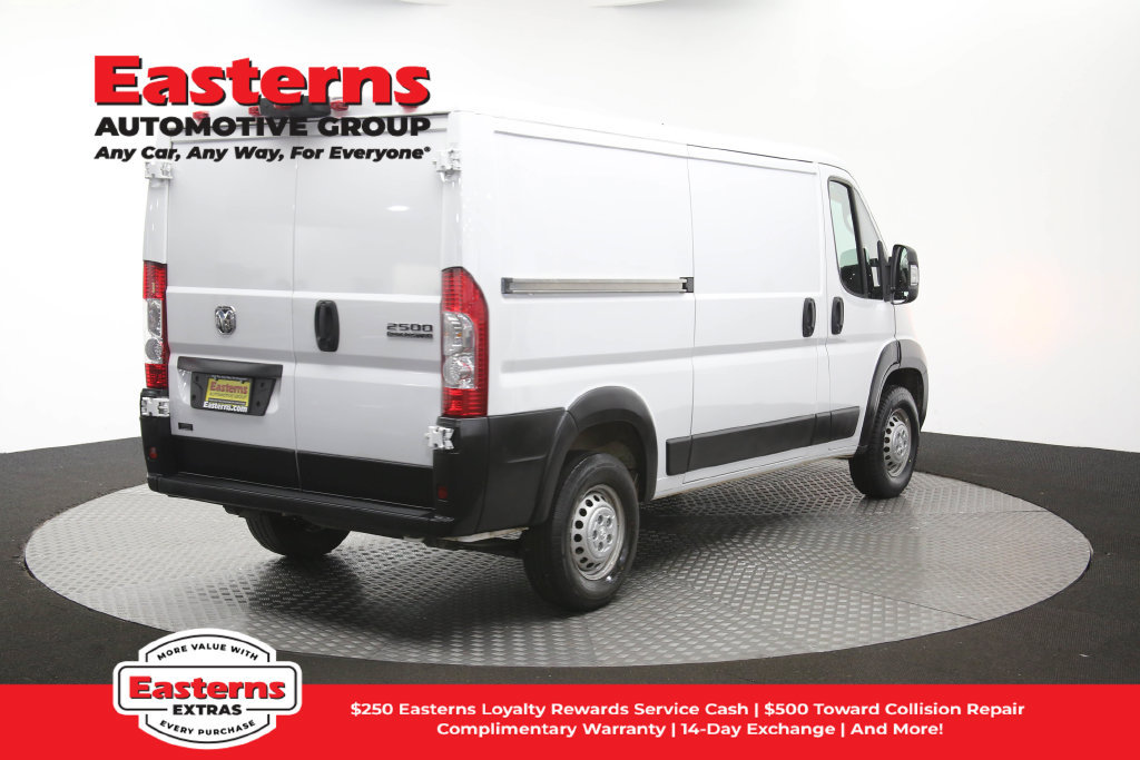 Used 2025 RAM ProMaster 2500 w/ Convenience Group FWD image 40