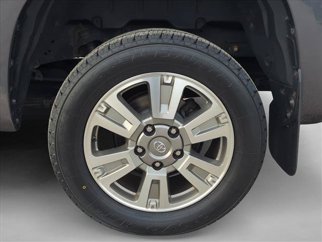 Used 2016 Toyota Tundra Platinum AWD/4WD image 9