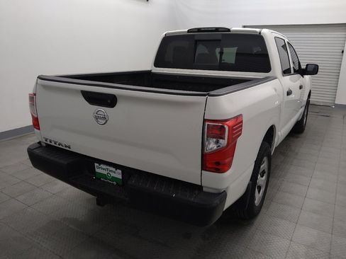 Used 2017 Nissan Titan S RWD image 7