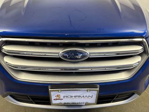 Used 2017 Ford Escape SE image 24