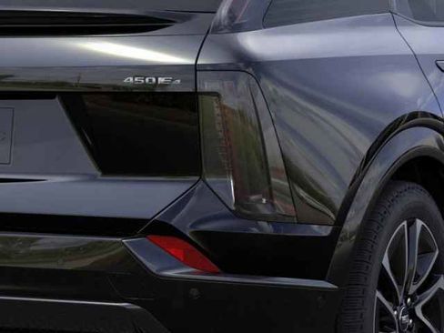 New 2026 Cadillac Optiq Sport 1 AWD/4WD image 11