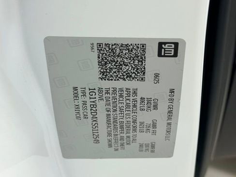 Certified 2025 Chevrolet Corvette Stingray Preferred Cpe w/ Z51 Performance Package image 27