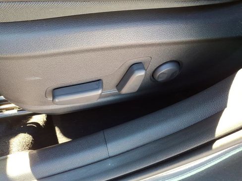 Used 2020 Hyundai Kona Ultimate image 12