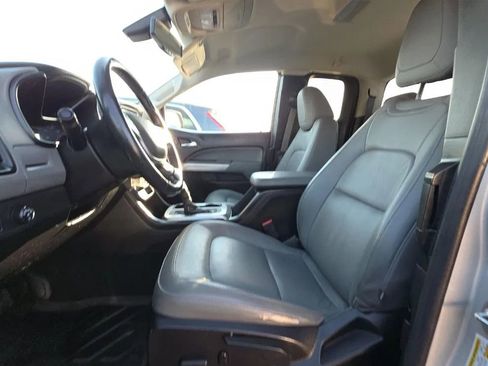 Used 2015 Chevrolet Colorado LT w/ Luxury Package RWD image 5