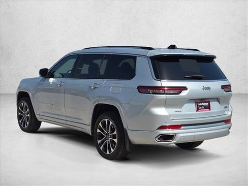 Used 2023 Jeep Grand Cherokee L Overland AWD/4WD image 8