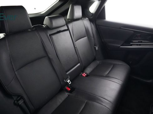 Used 2023 Subaru Solterra AWD image 5