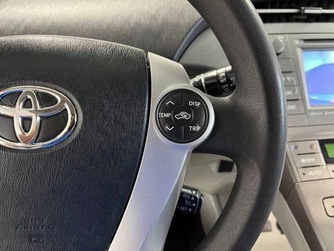 Used 2015 Toyota Prius Three FWD image 28