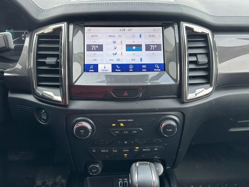 Certified 2019 Ford Ranger Lariat w/ Black Appearance Package image 32