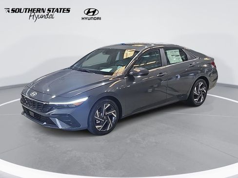New 2026 Hyundai Elantra Limited FWD image 1