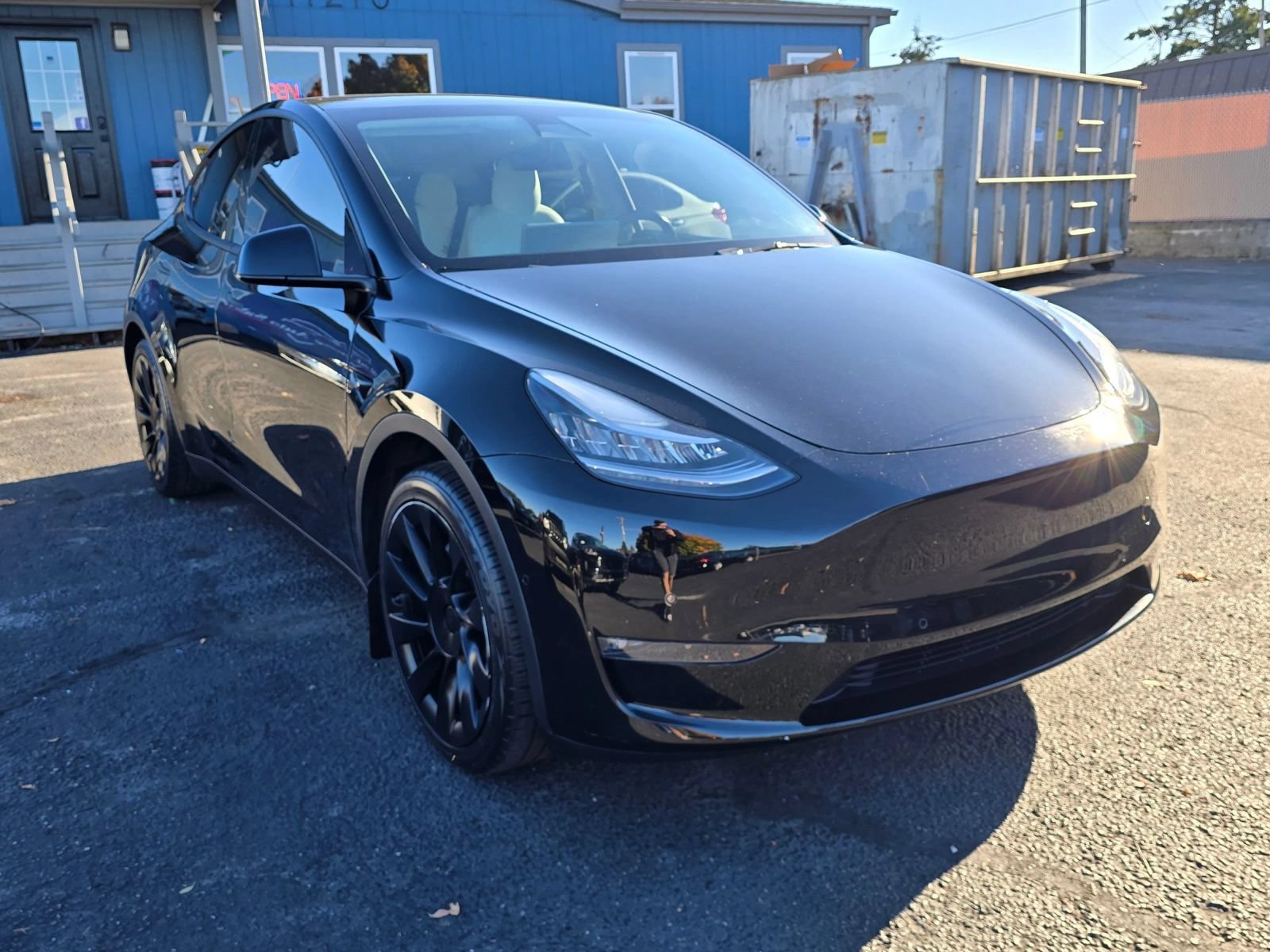 Used 2021 Tesla Model Y Long Range AWD/4WD image 7