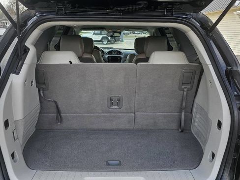 Used 2017 Buick Enclave Premium image 19