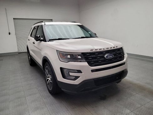 Used 2017 Ford Explorer Sport w/ Equipment Group 401A AWD/4WD image 13