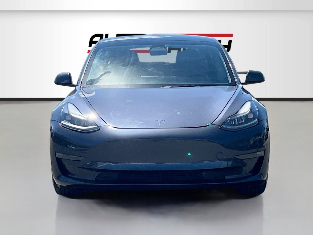 Used 2023 Tesla Model 3 Standard Range RWD image 2