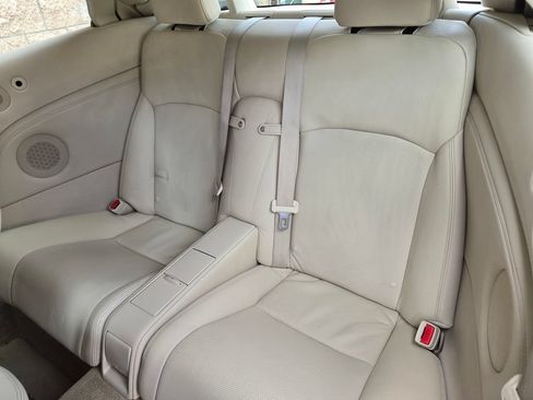 Used 2010 Lexus IS 250C RWD image 14