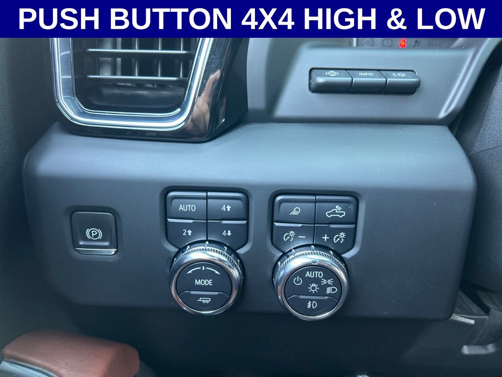 Used 2024 GMC Sierra 3500 Denali Ultimate AWD/4WD image 21