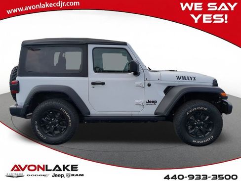 Used 2021 Jeep Wrangler Willys image 8
