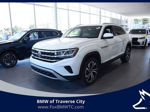 Used 2022 Volkswagen Atlas Cross Sport SEL AWD/4WD image 1