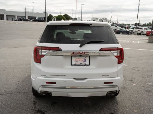 Used 2023 GMC Acadia Denali AWD/4WD image 8