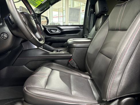 Used 2023 Chevrolet Tahoe RST w/ Luxury Package RWD image 11