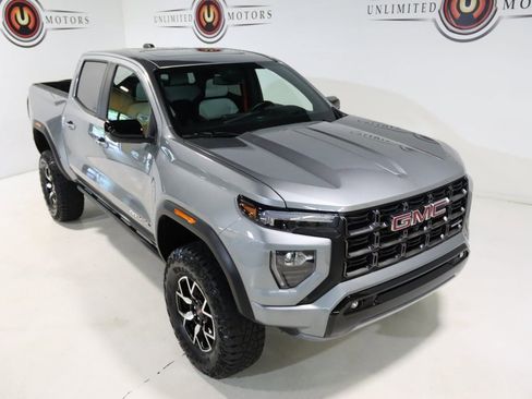 Used 2023 GMC Canyon AT4X image 31