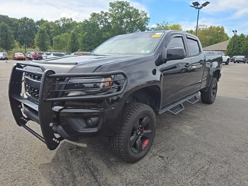 Used 2015 Chevrolet Colorado Z71 AWD/4WD image 3