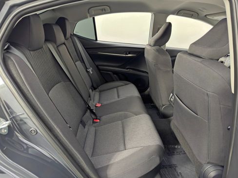 Used 2025 Toyota Camry LE image 36