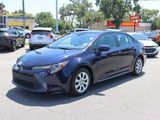 Used 2022 Toyota Corolla LE image 3
