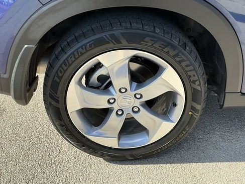 Used 2017 Honda HR-V EX image 5