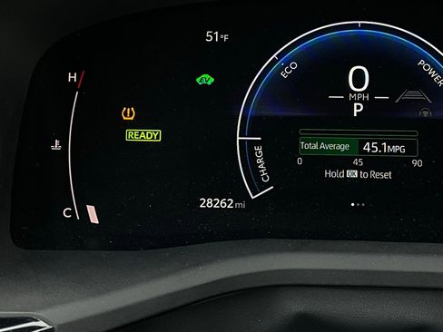 Used 2025 Toyota Camry LE image 37