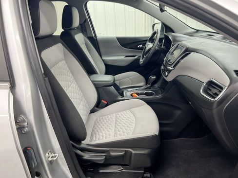 Used 2021 Chevrolet Equinox LT FWD image 21