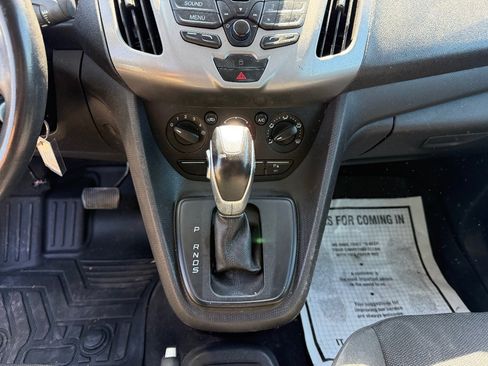 Used 2018 Ford Transit Connect XLT FWD image 18