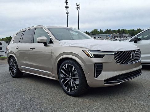 New 2026 Volvo XC90 T8 Ultra w/ Protection Package AWD/4WD image 1