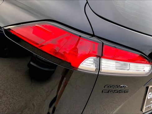 Used 2023 Toyota Corolla Cross S image 28