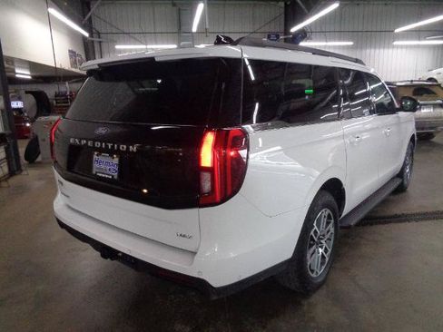 Certified 2025 Ford Expedition Max Active AWD/4WD image 3