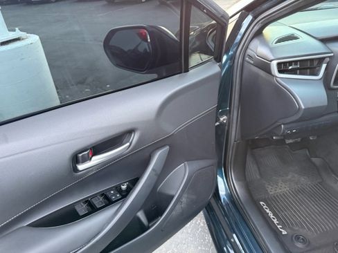 Used 2021 Toyota Corolla SE image 14