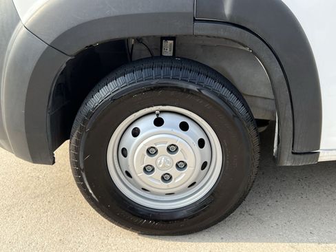 Used 2023 RAM ProMaster 2500 FWD image 17