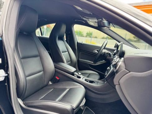 Used 2019 Mercedes-Benz CLA 250 image 35