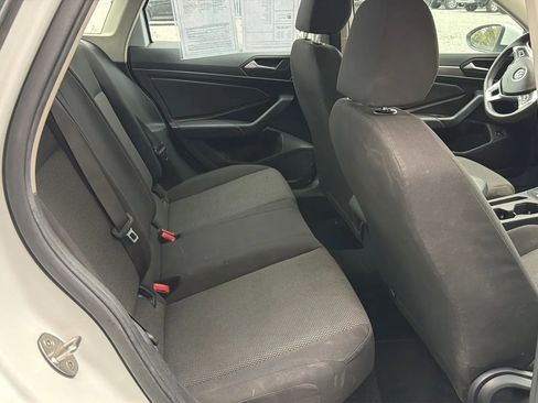 Used 2019 Volkswagen Jetta S image 14