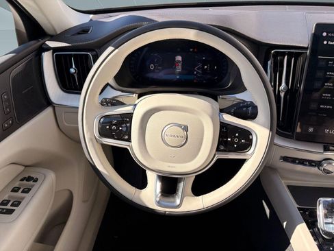 New 2026 Volvo XC60 B5 Ultra w/ Climate Package image 18