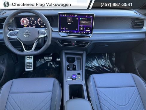 New 2026 Volkswagen Tiguan SE R-Line image 29